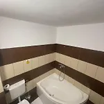 Hotel Promenada 3*