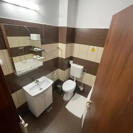Hotel Promenada 3*